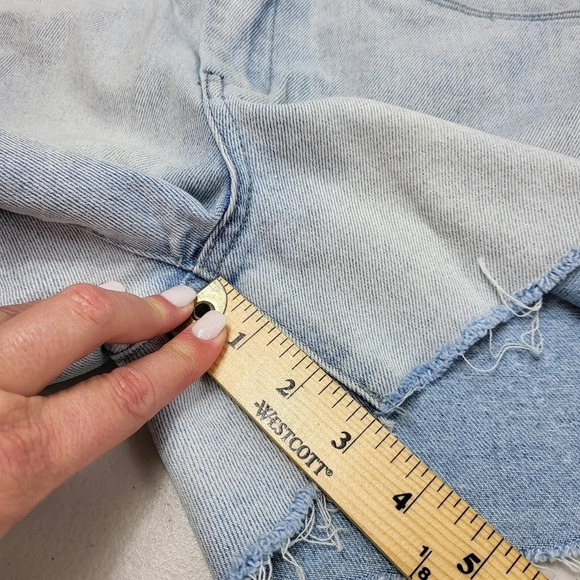 Blank NYC The Fulton Roll Up Short Light Wash Raw Hem Shorts Sz 29 - Picture 9 of 14